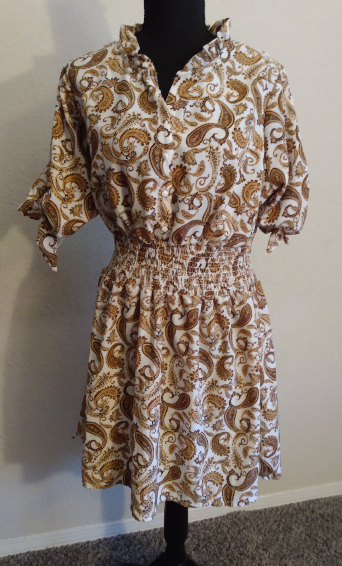 Ruffled Collar Brown and White Paisley Dress