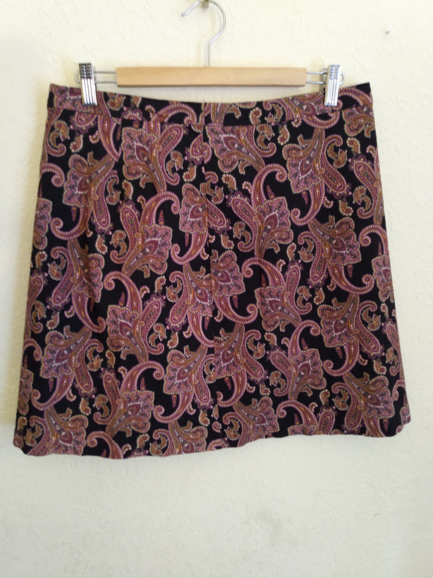 Multi Color Paisley Print Skirt