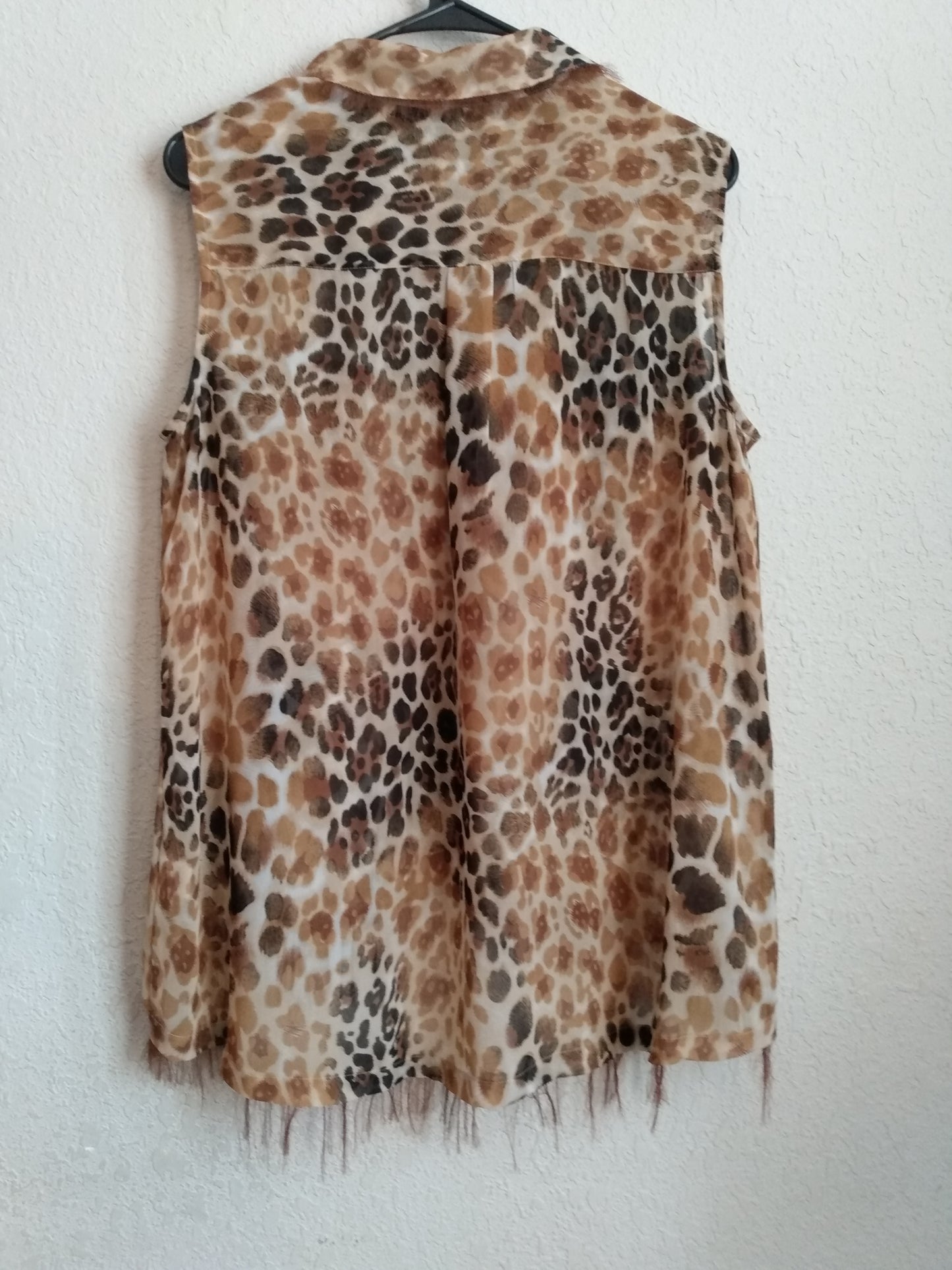 Sleeveless Leopard Print Top