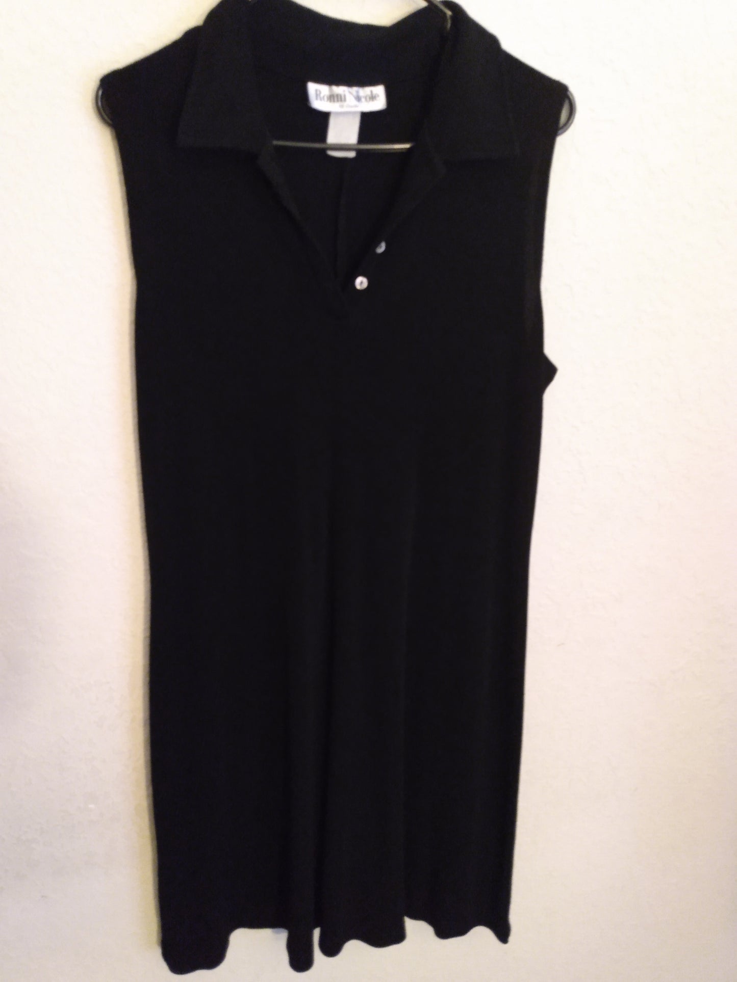 Sleeveless Black Knit Dress