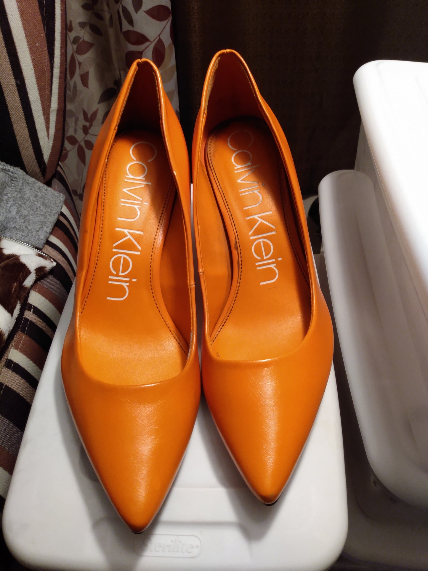 Calvin Klein Coral Orange Pumps