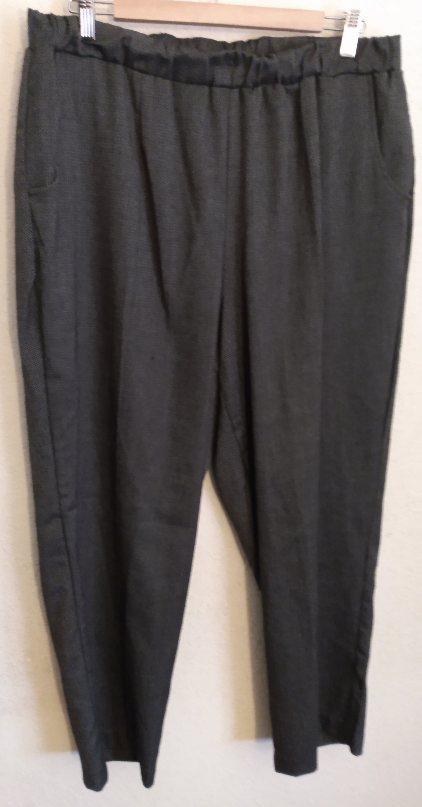 Elastic Waist Dark Gray Pants