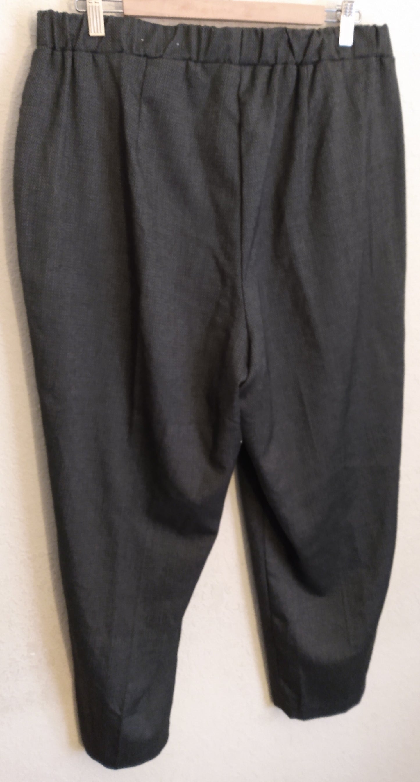 Elastic Waist Dark Gray Pants