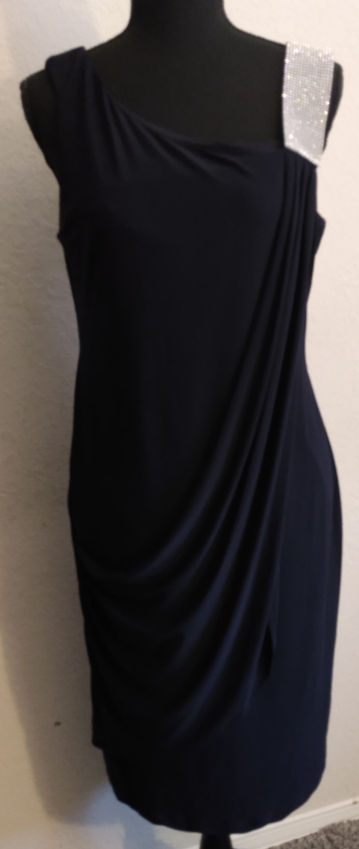 Elegant Sleeveless Little Black Dress