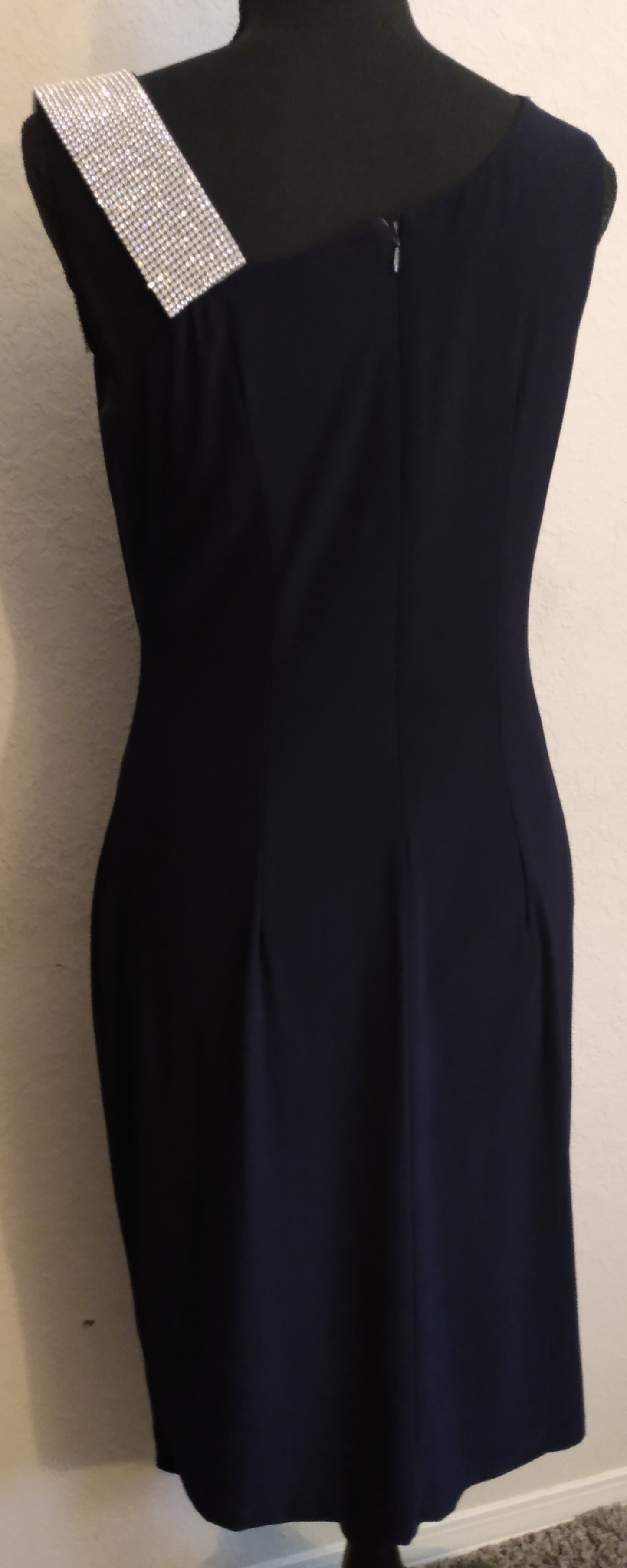 Elegant Sleeveless Little Black Dress